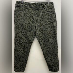4 for $25🐆 MyStyle Olive Leopard Print Pants / Jeggins 🐆 - 16